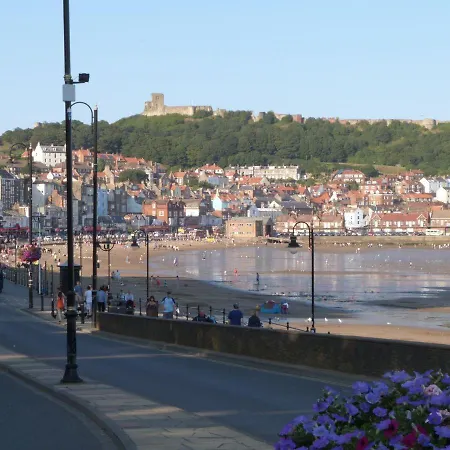 Esplanade Hideaway Scarborough